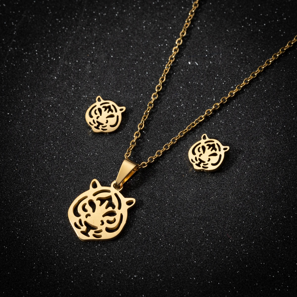 Stainless Steel Jewelry Sets For Women Necklace And Earing Anime Cute Cartoon Bow Mouse Chain Necklace Choker Desinger Charms