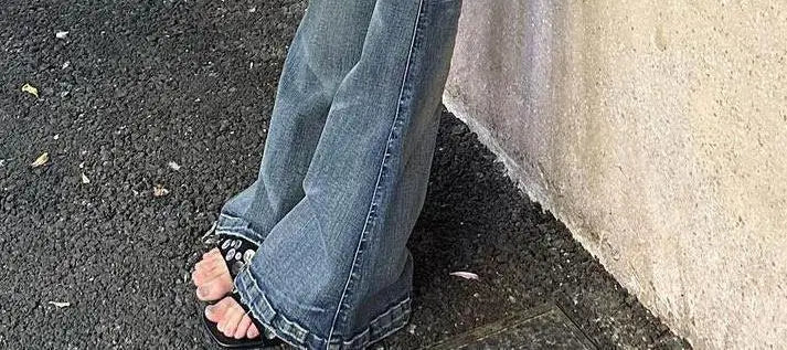 Women's Ripped Denim Pants Korean 2000s American Retro Skinny Abi Low Rise Flare Jeans Skinny Long Trousers Japanese Y2k Grunge