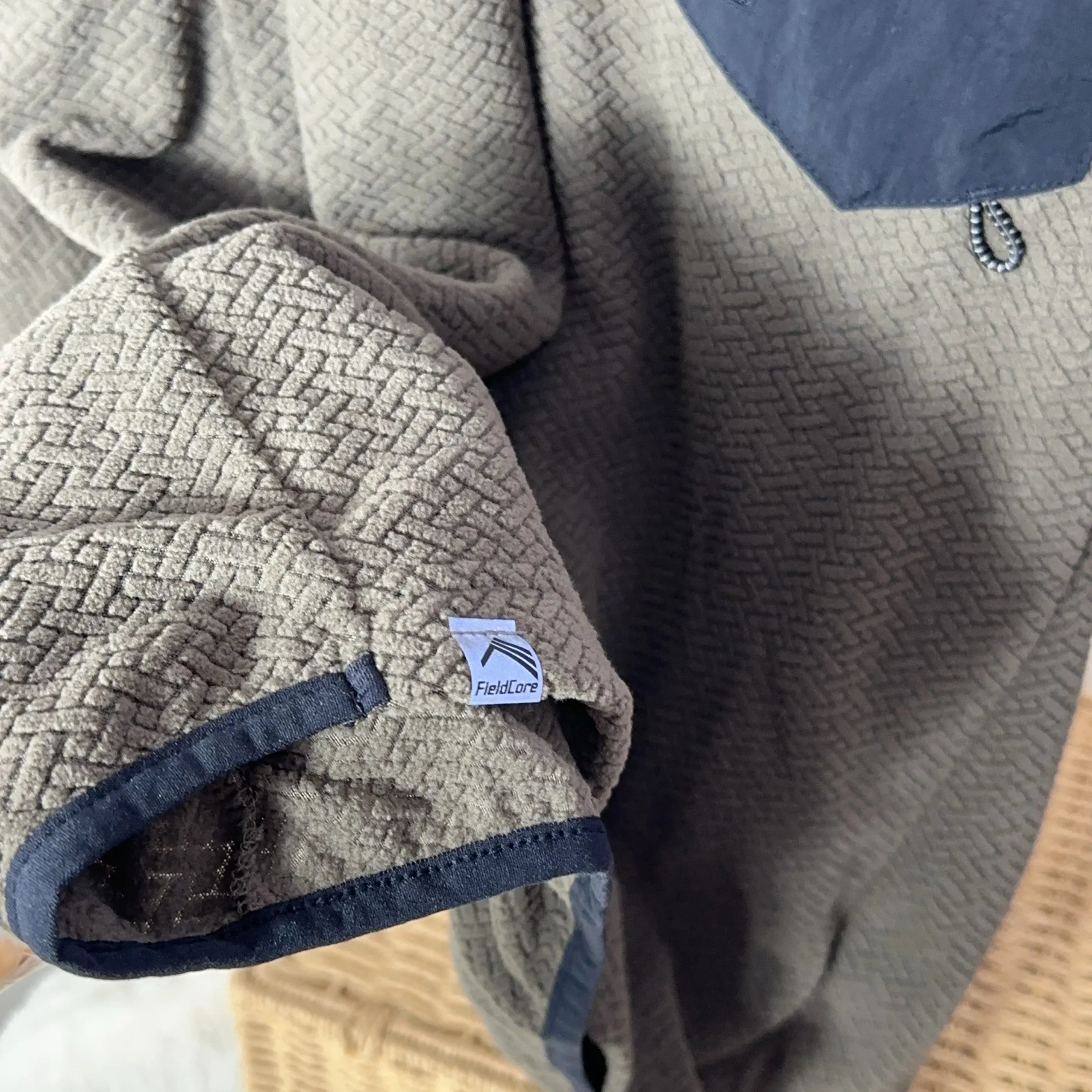 Original Men's Hoodie Sweatshirt Casual Leisure Top Polyester Fiber Warmth Youth Style round Neck with Chest Pocket Unisex